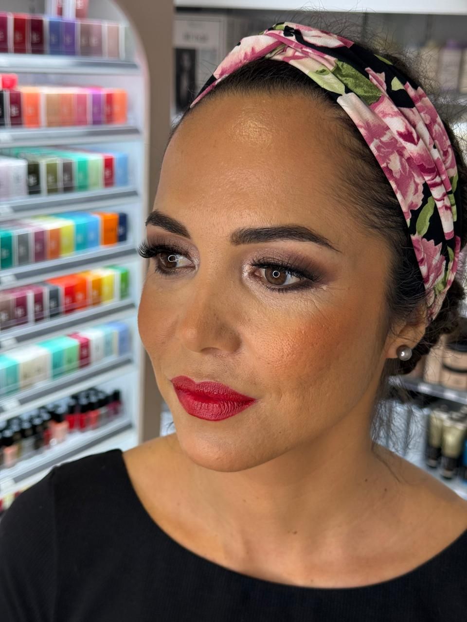 Maquillage cat eye smoky — regard intense Nouméa